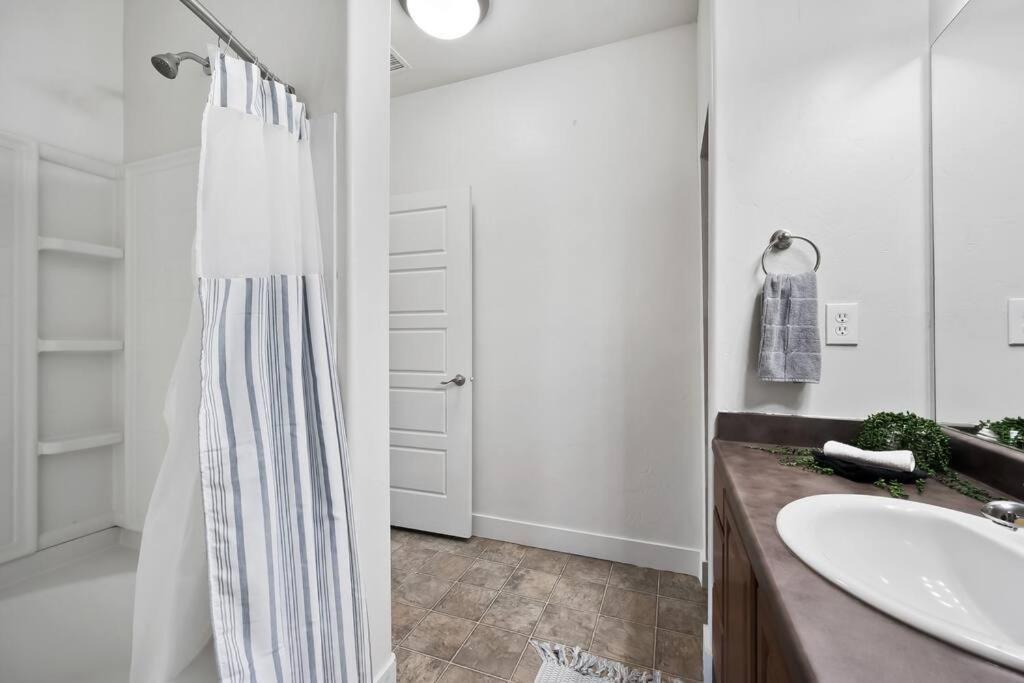 Bee Chic In Sojo W/Hot Tub+Gym+Local Ski Slopes South Jordan Luaran gambar